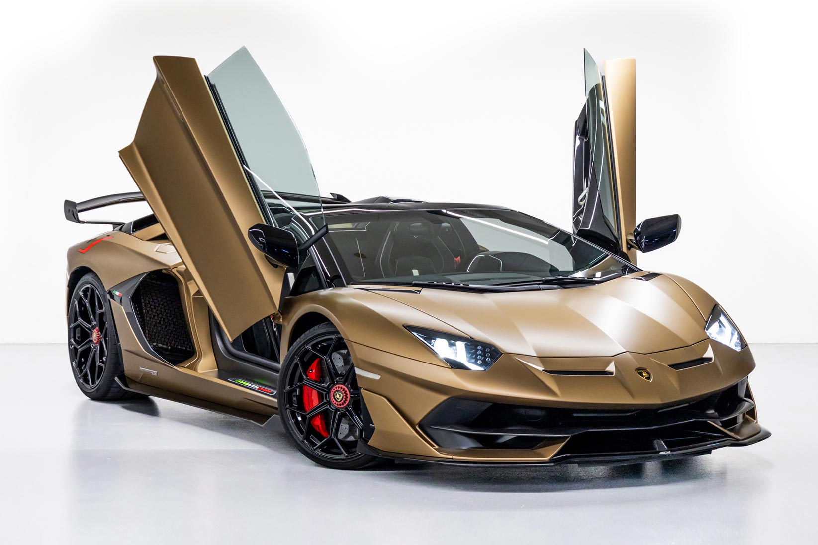2021 Lamborghini Aventador SVJ