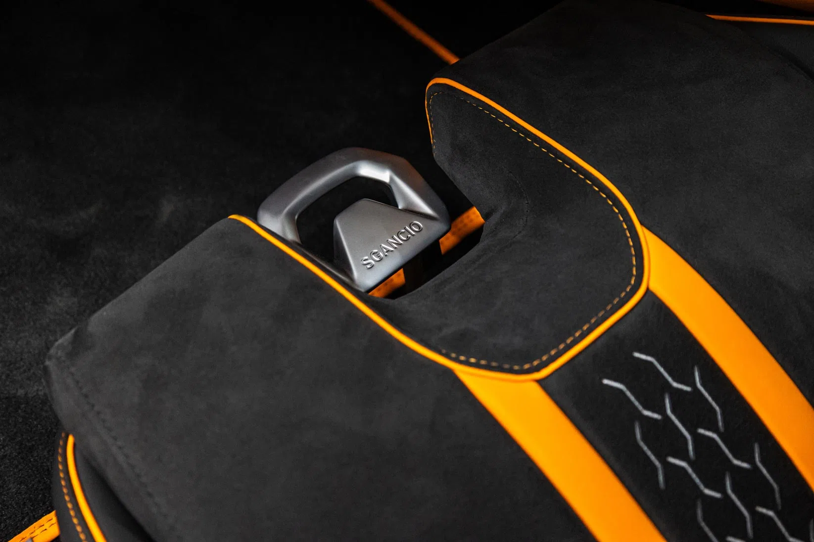 2024 Lamborghini Huracán interior