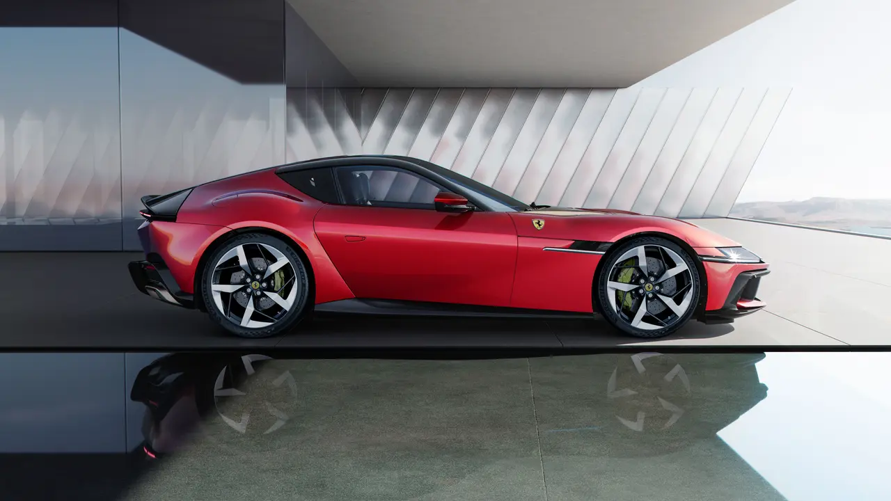 2024 Ferrari 12Cilindri, 9/13