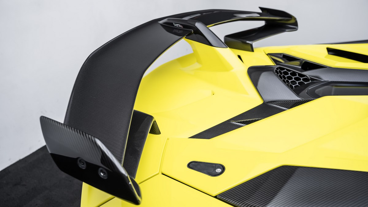 2020 Lamborghini Aventador SVJ, 24/26