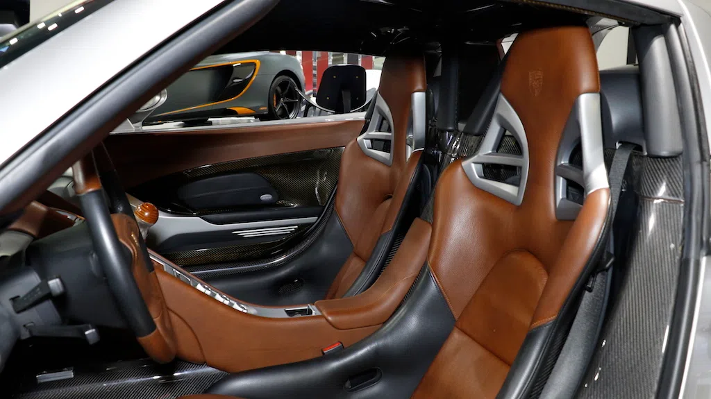 2006 Porsche Carrera GT interior, seats