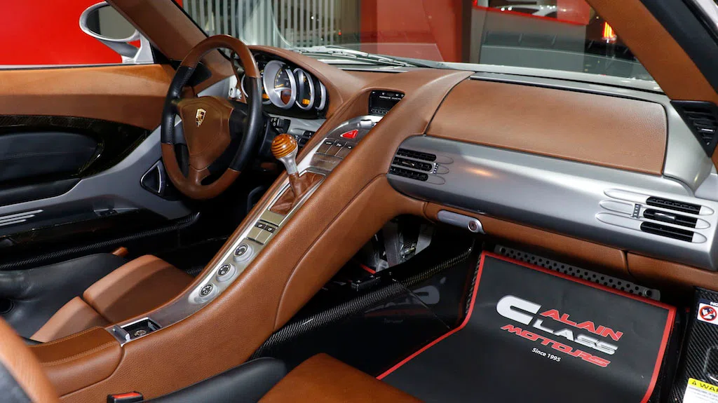 2006 Porsche Carrera GT interior
