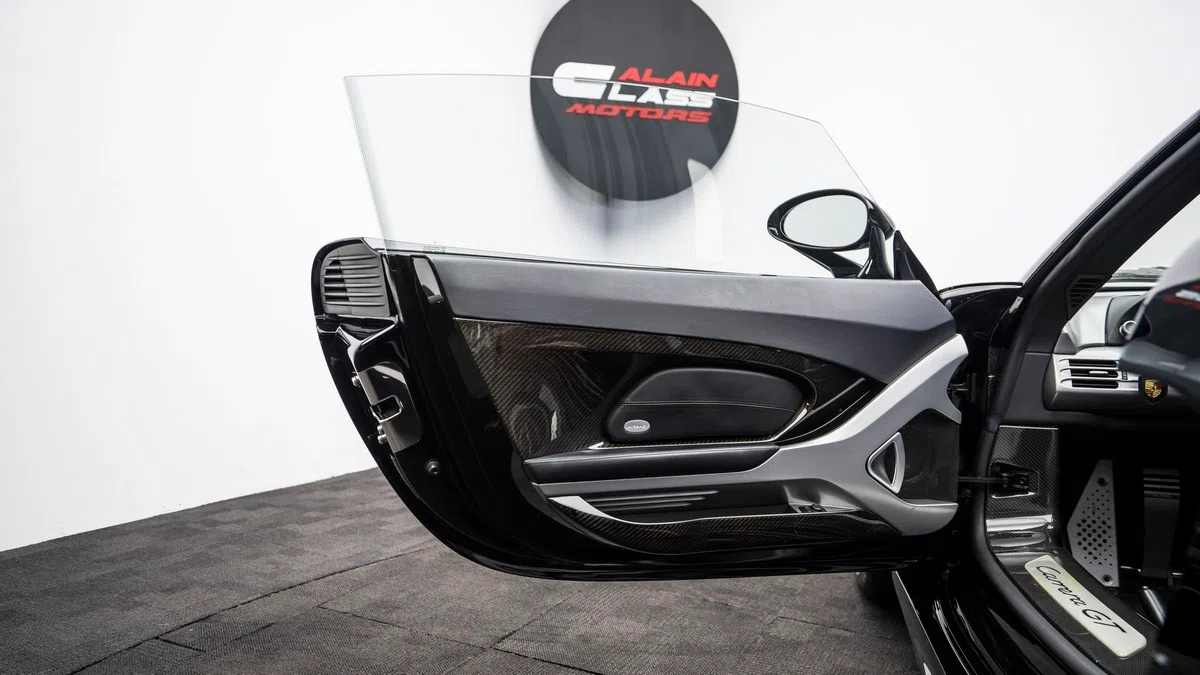 2005 Porsche Carrera GT for sale, exterior