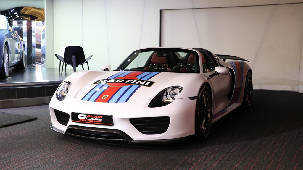 2015 Porsche 918 Spyder, 16/17
