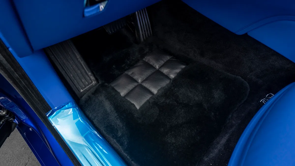 2023 Rolls-Royce Ghost Black Badge trunk