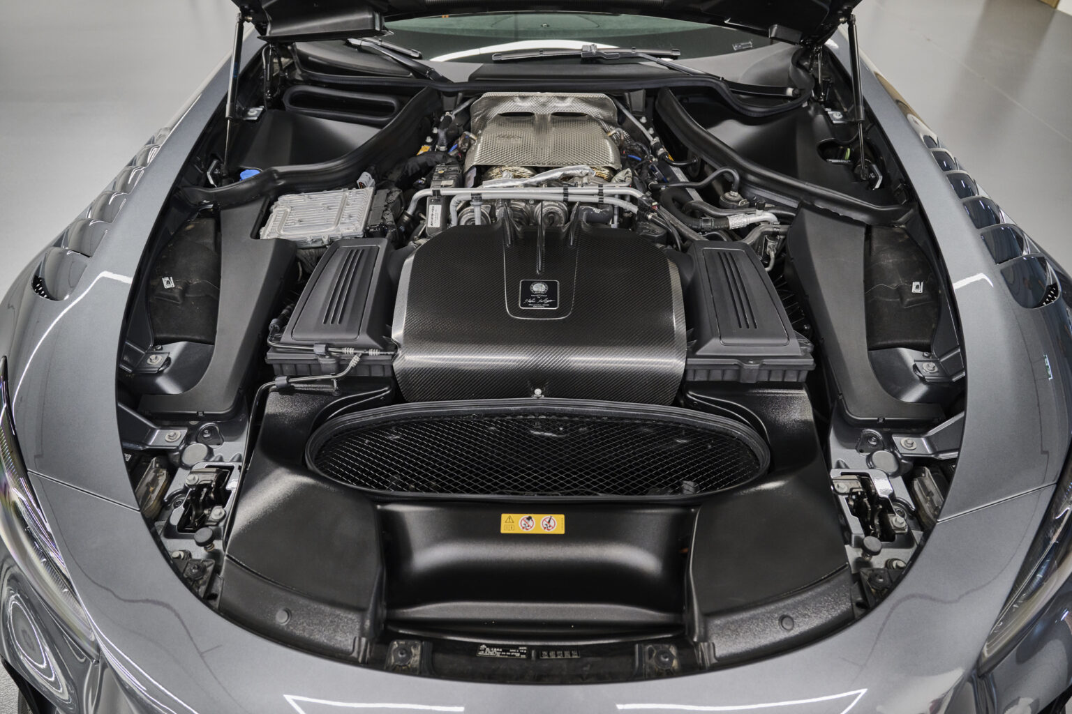 2021 Mercedes-AMG GT Black Series, 13/14