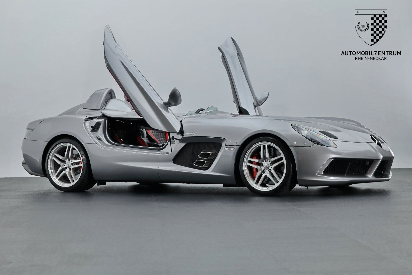 2009 Mercedes-Benz SLR Stirling Moss
