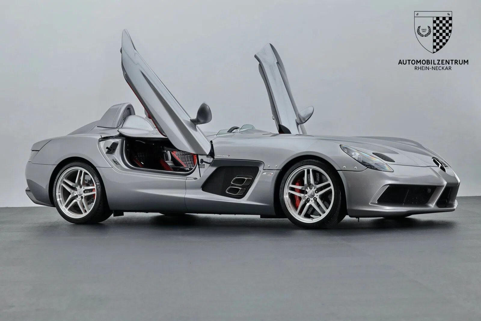 2009 Mercedes-Benz SLR Stirling Moss