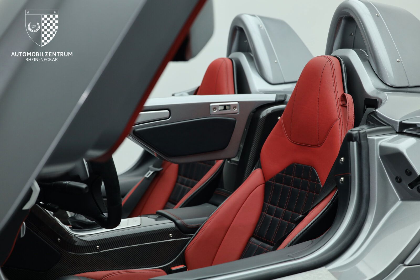 2009 Mercedes-Benz SLR Stirling Moss, 3/17