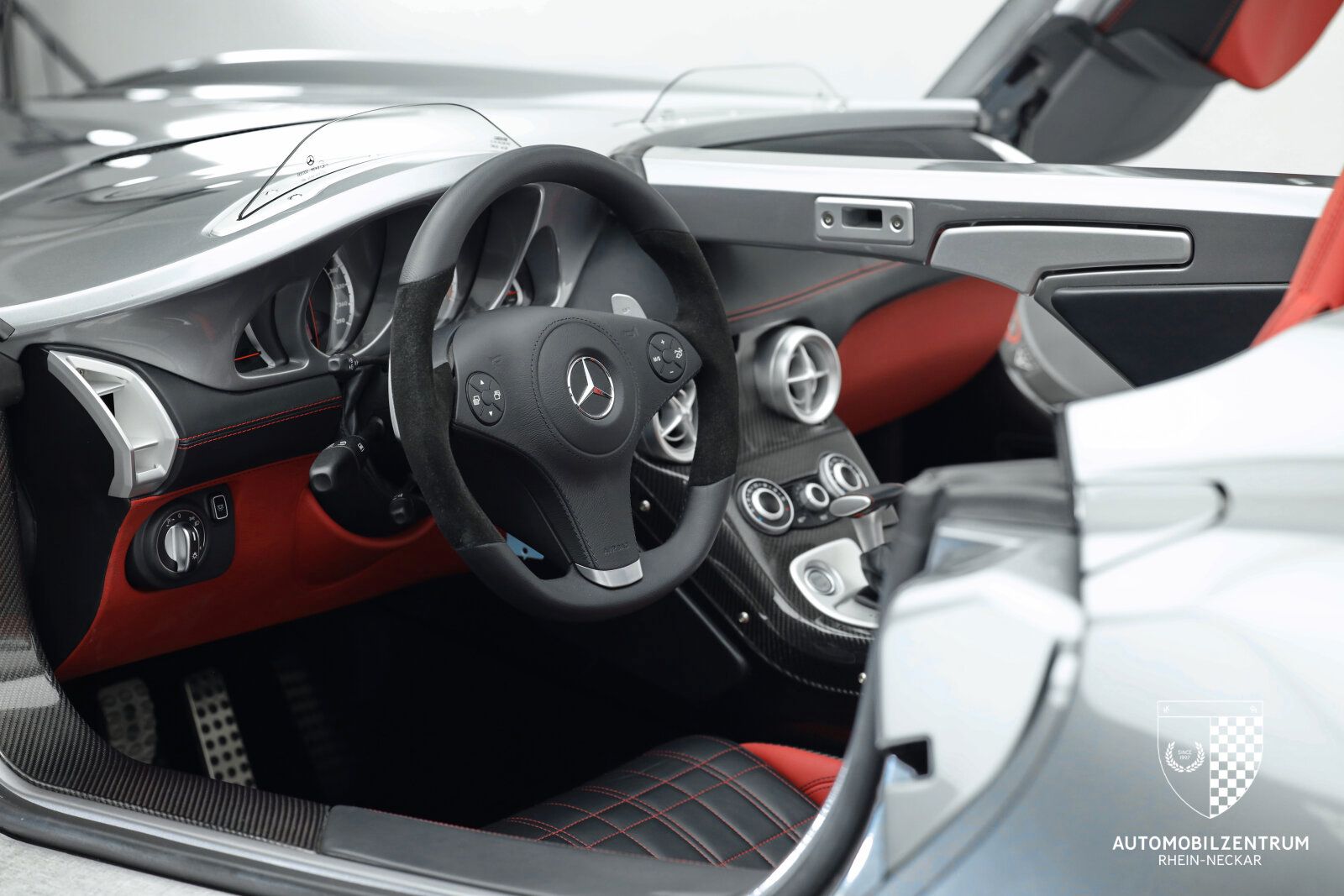 2009 Mercedes-Benz SLR Stirling Moss, 8/17