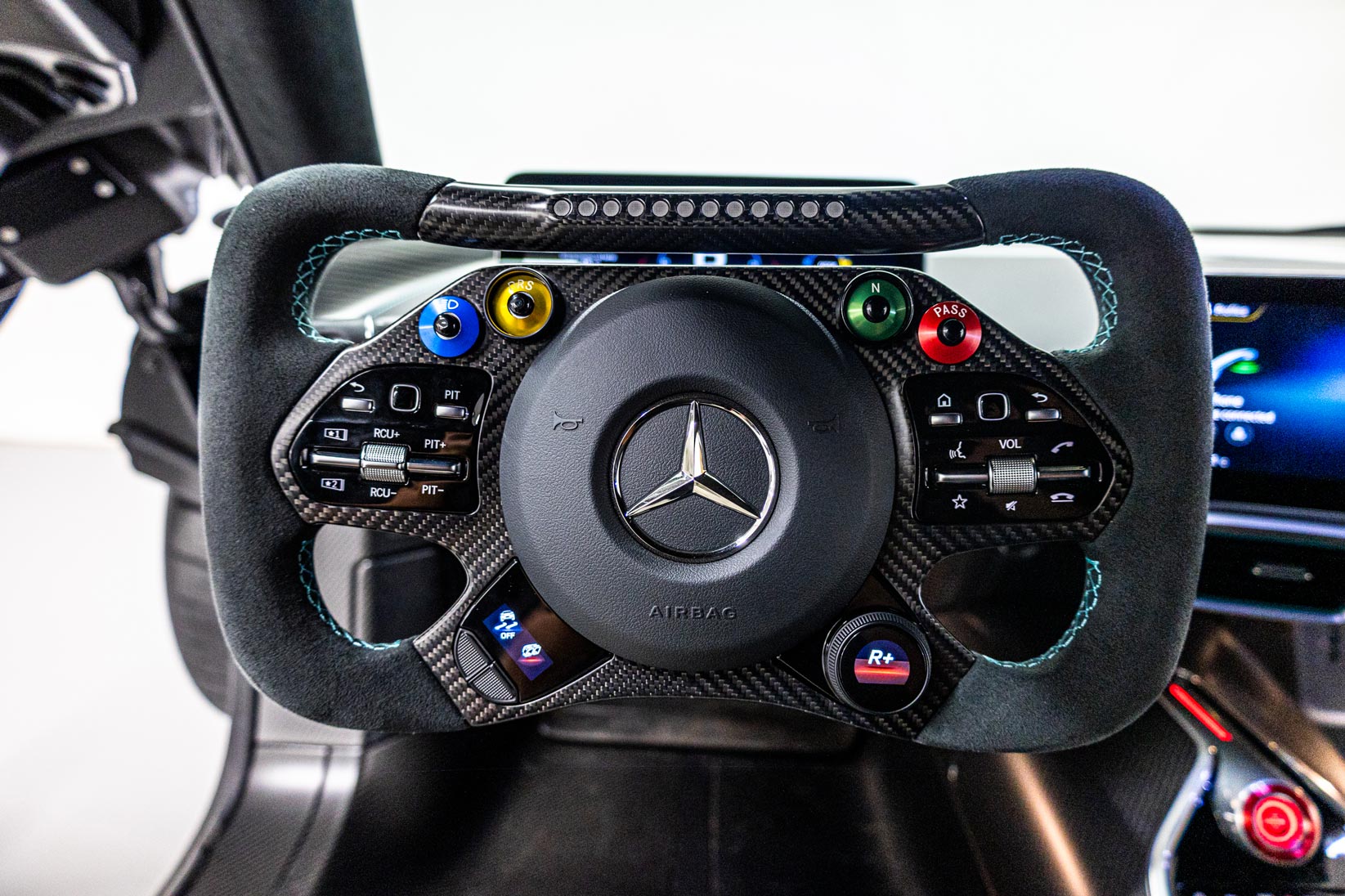 2023 Mercedes-AMG ONE, 18/20