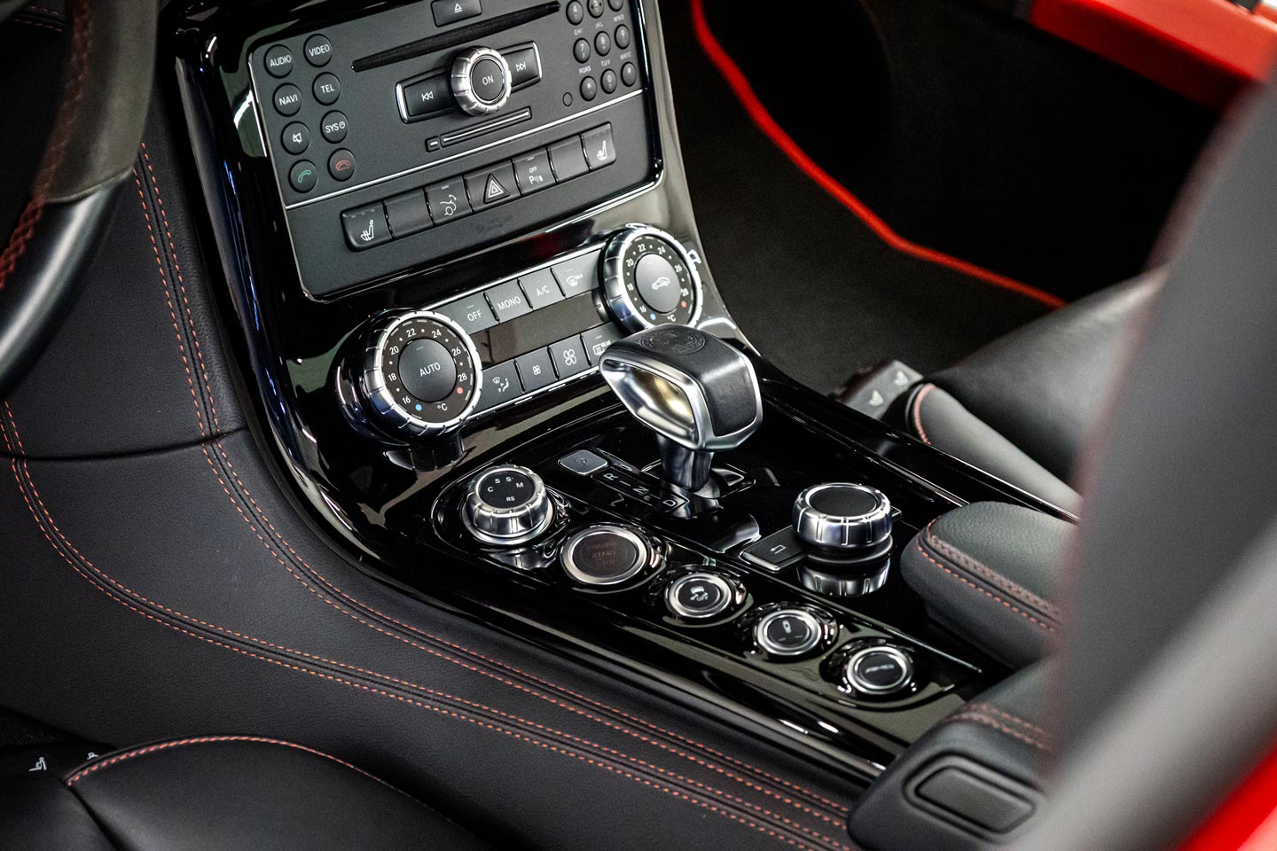 2014 Mercedes-Benz SLS AMG GT, 5/19