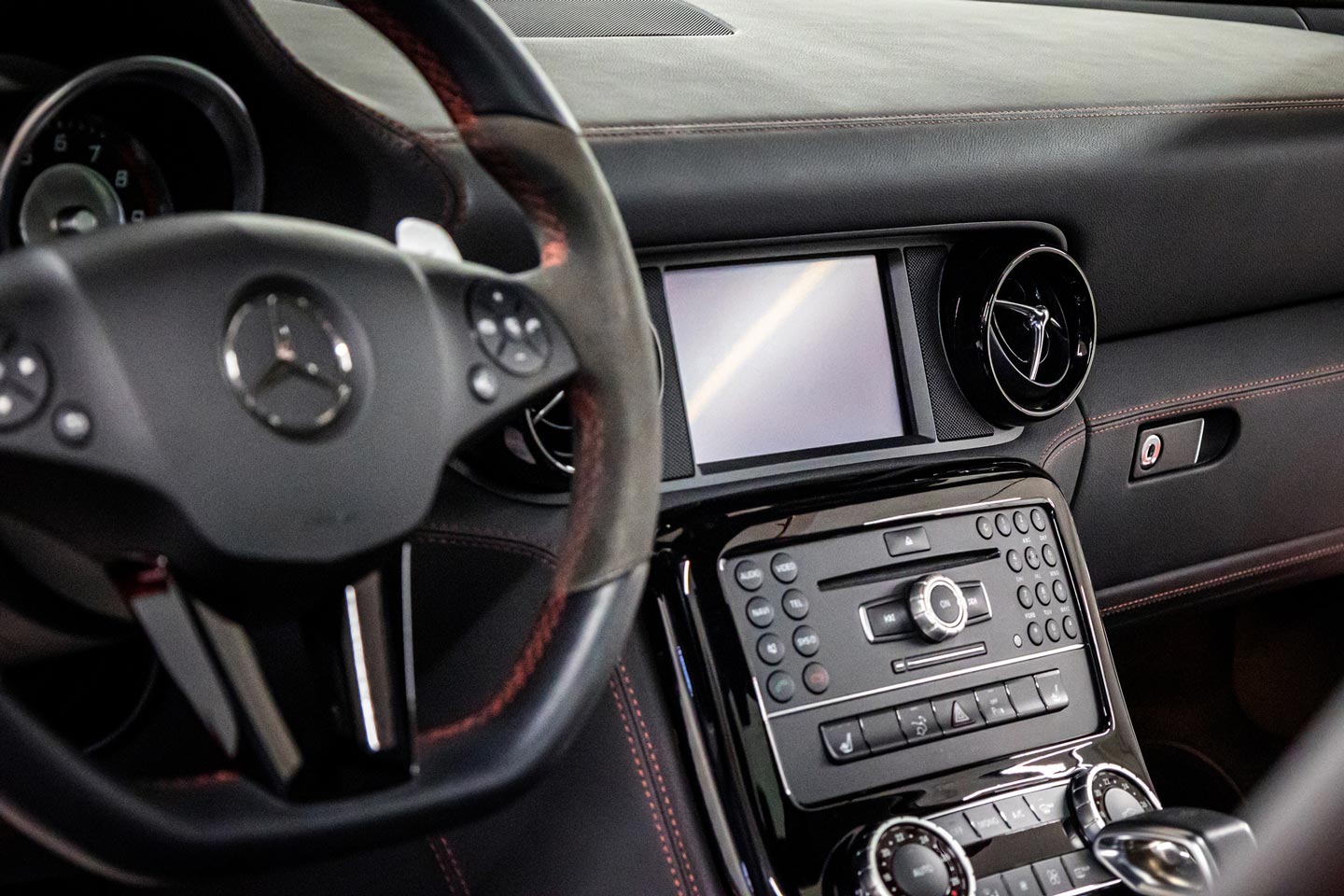 2014 Mercedes-Benz SLS AMG GT, 6/19