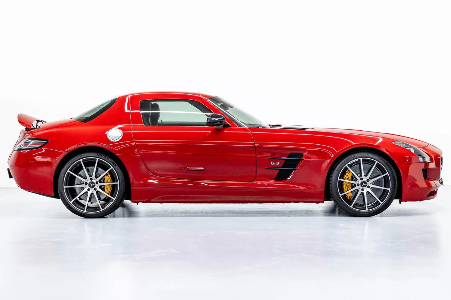 2014 Mercedes-Benz SLS AMG GT for sale, exterior