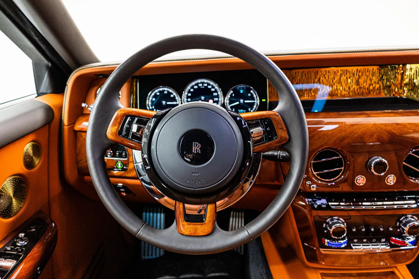 2022 Rolls-Royce Phantom Bespoke interior