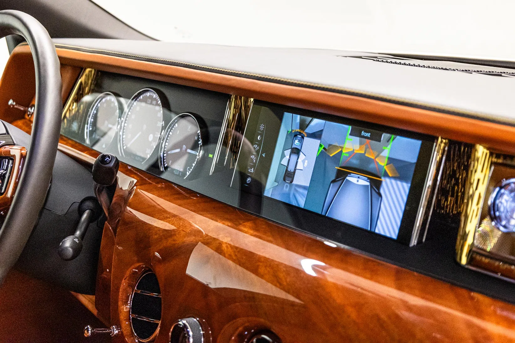 2022 Rolls-Royce Phantom Bespoke interior, dashboard