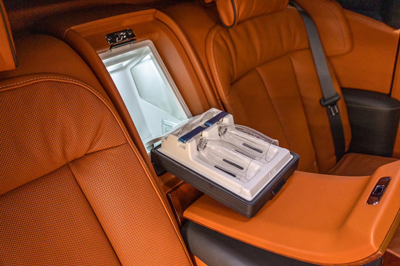 2022 Rolls-Royce Phantom Bespoke, 19/20