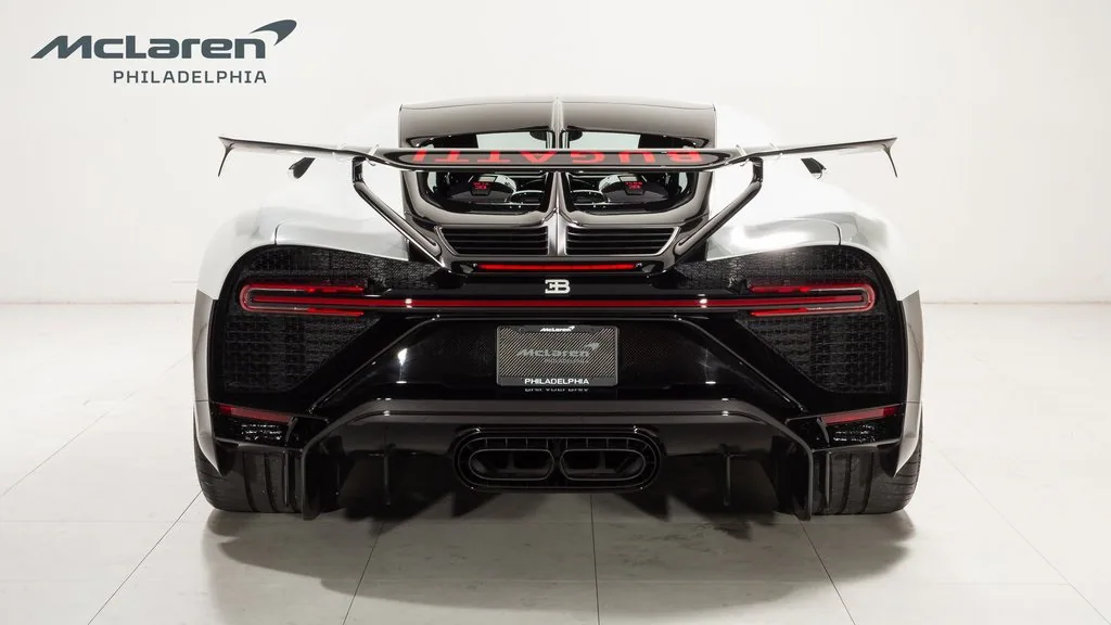 2022 Bugatti Chiron Pur Sport, 6/20
