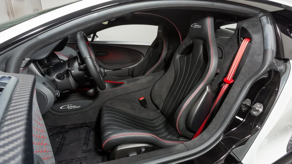 2022 Bugatti Chiron Pur Sport, 15/20