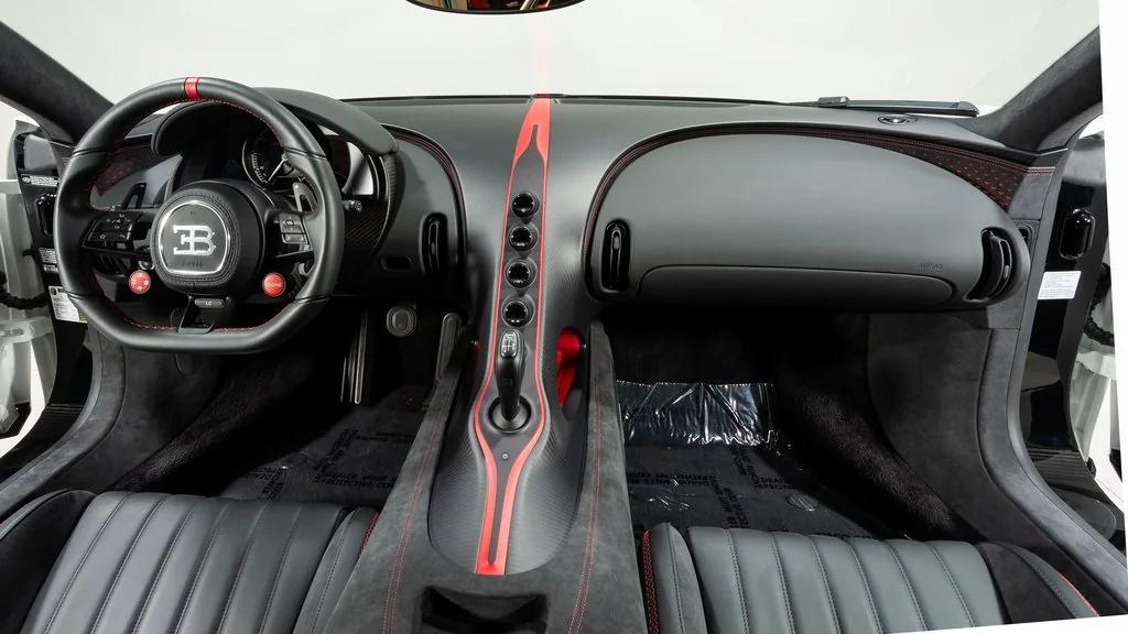 2022 Bugatti Chiron Pur Sport, 19/20