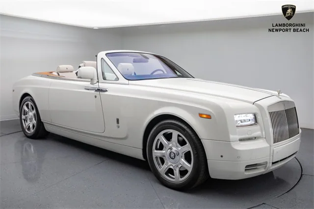 2015 Rolls-Royce Phantom Drophead Coupe Base