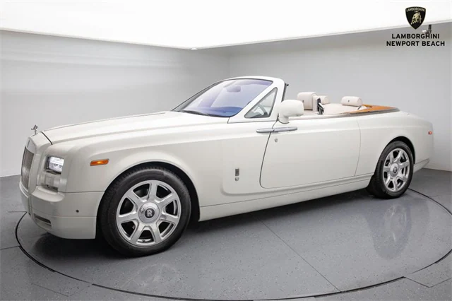 2015 Rolls-Royce Phantom Drophead Coupe Base, 8/20