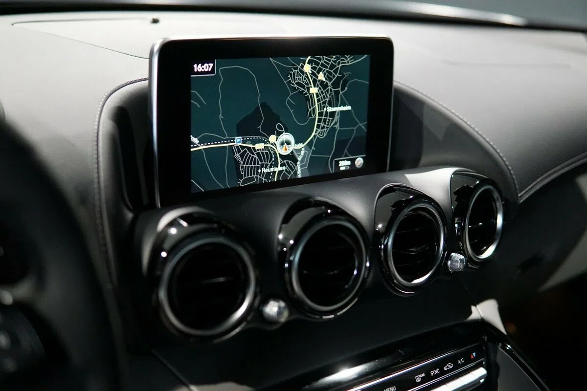 2015 Mercedes-Benz AMG GT C Edition 50 interior, dashboard, Vollleder, Grau