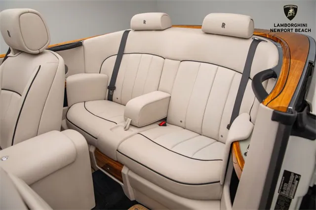 2015 Rolls-Royce Phantom Drophead Coupe Base, 19/20