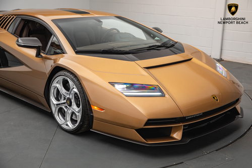 2022 Lamborghini Countach, 2/13
