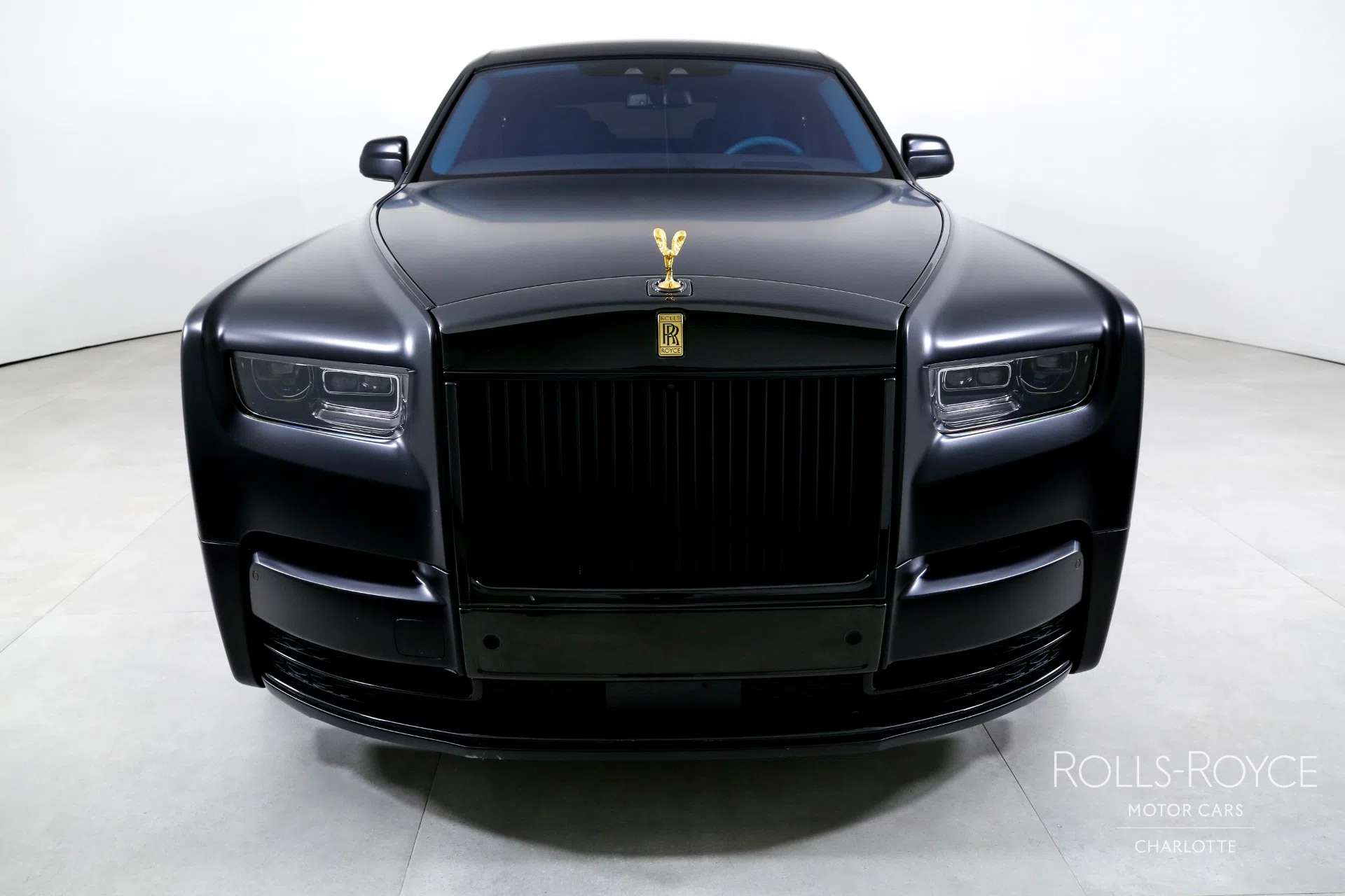 2023 Rolls-Royce Phantom