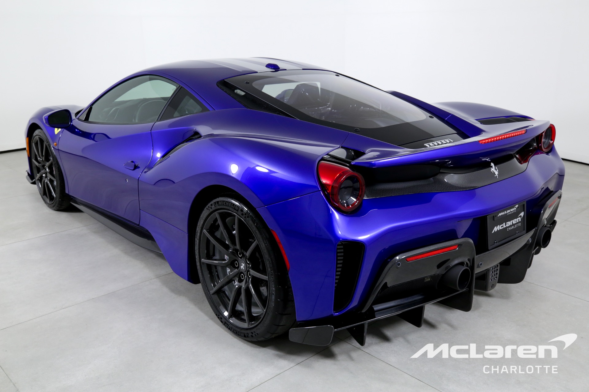 2020 Ferrari 488 Pista, 4/20
