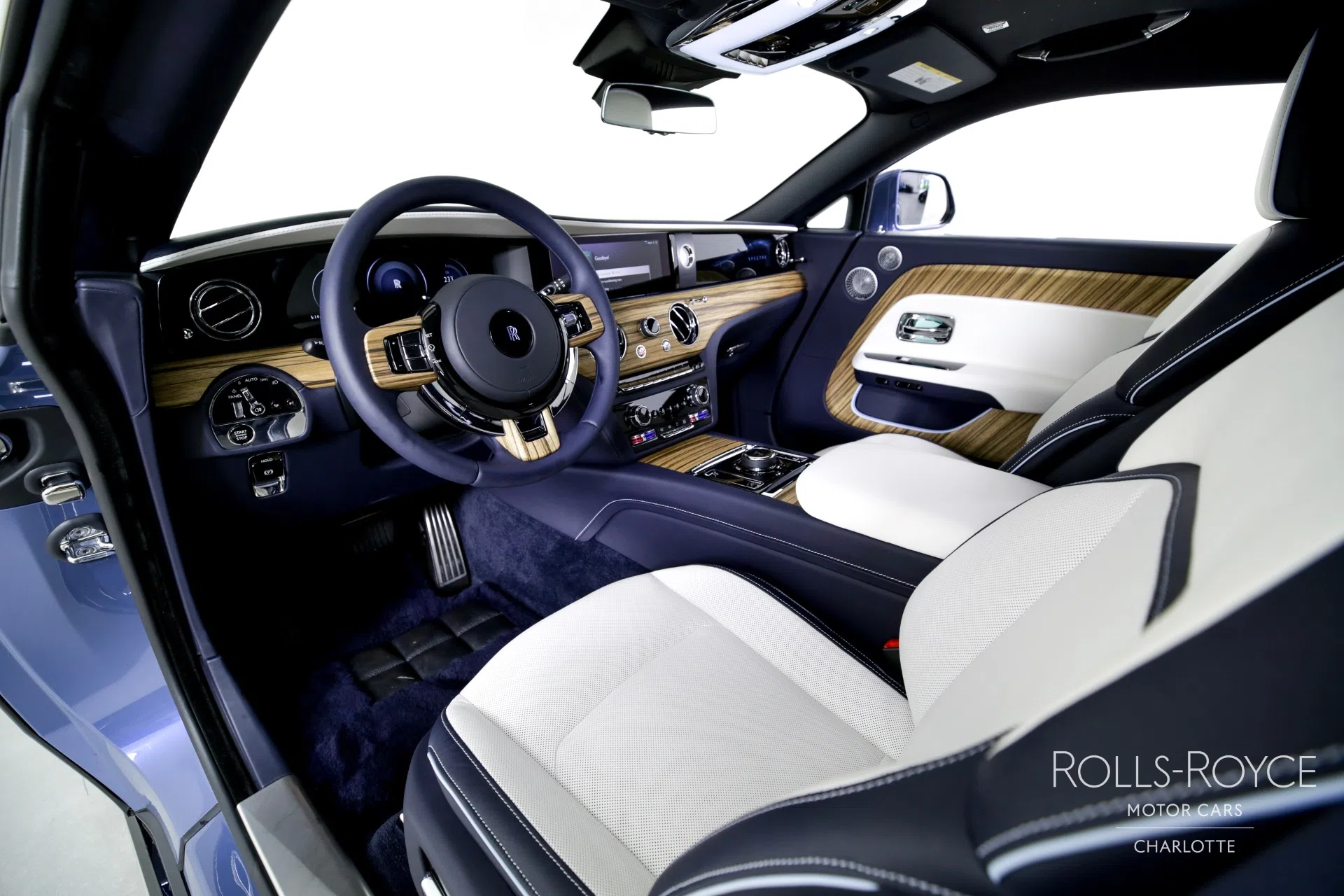 2024 Rolls-Royce Spectre interior, dashboard, Grace White/Navy Blue/Charles Blue
