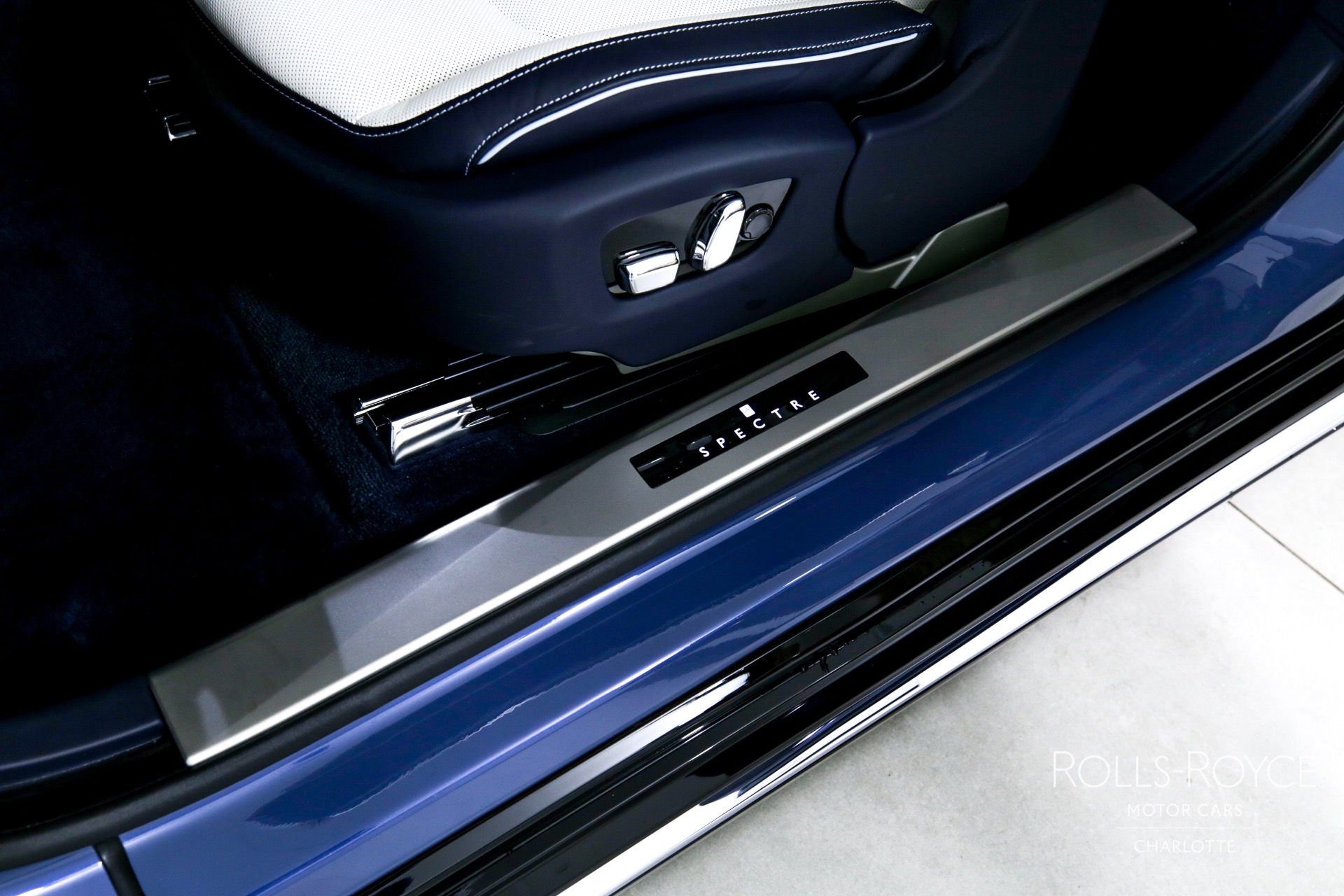 2024 Rolls-Royce Spectre, 18/20