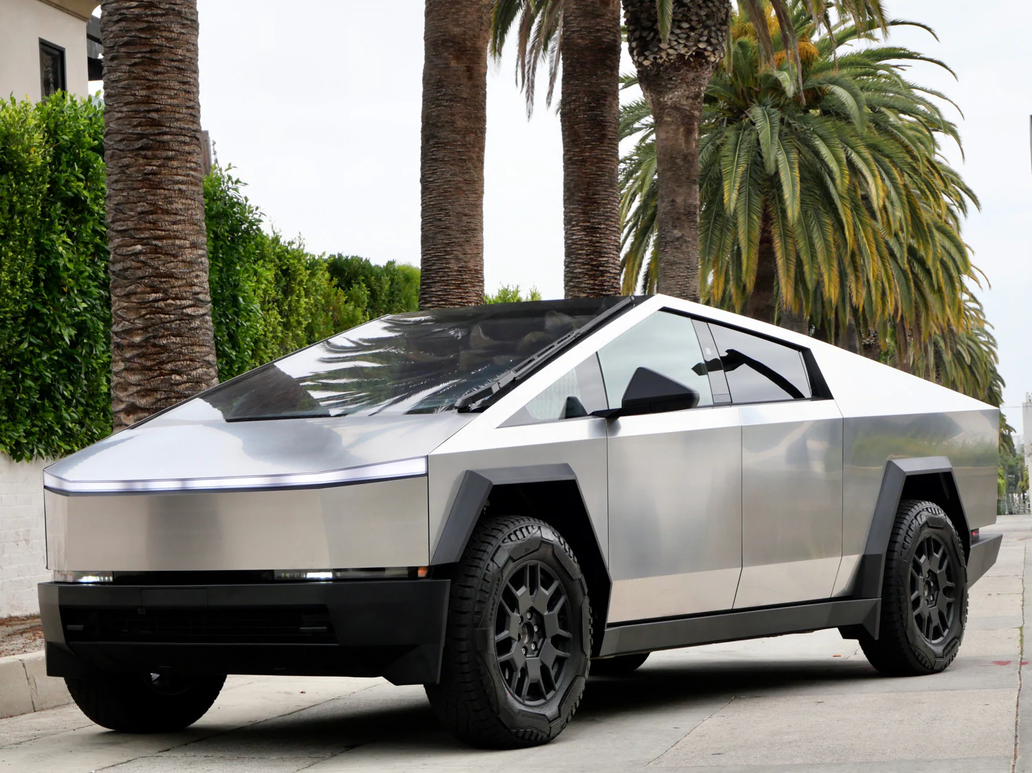 2024 Tesla Cybertruck
