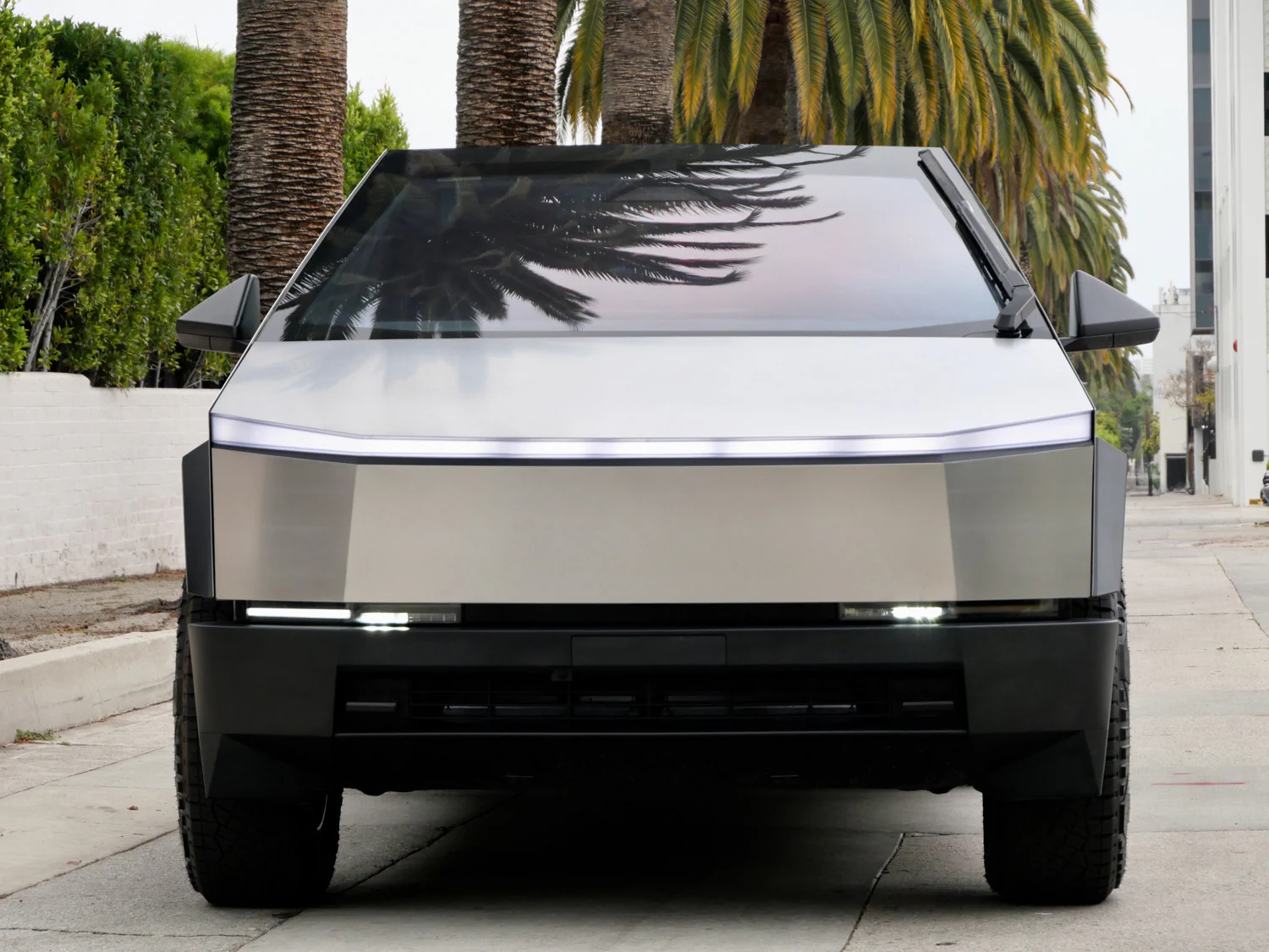 2024 Tesla Cybertruck, 6/20