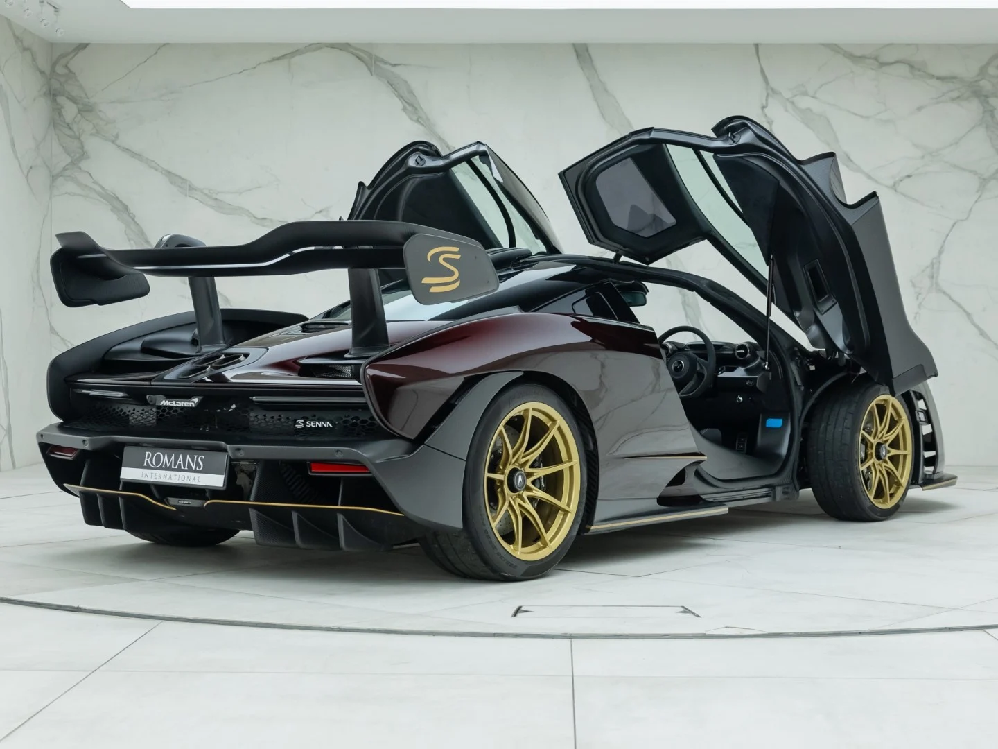 2019 McLaren Senna