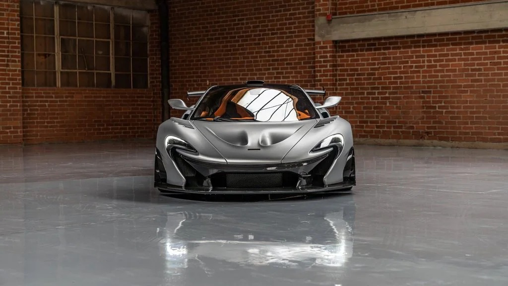 2014 McLaren P1