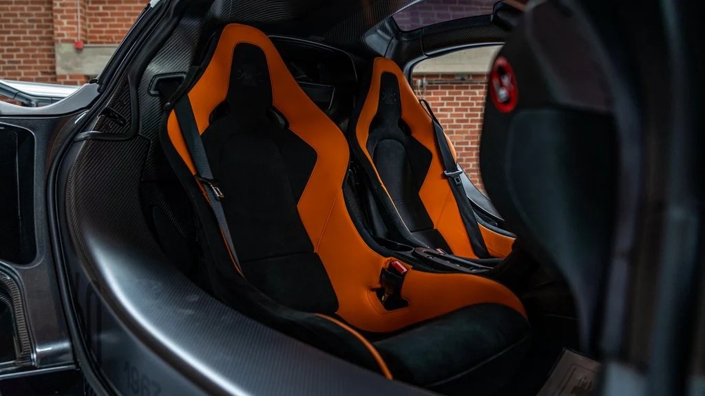 2014 McLaren P1, 3/20