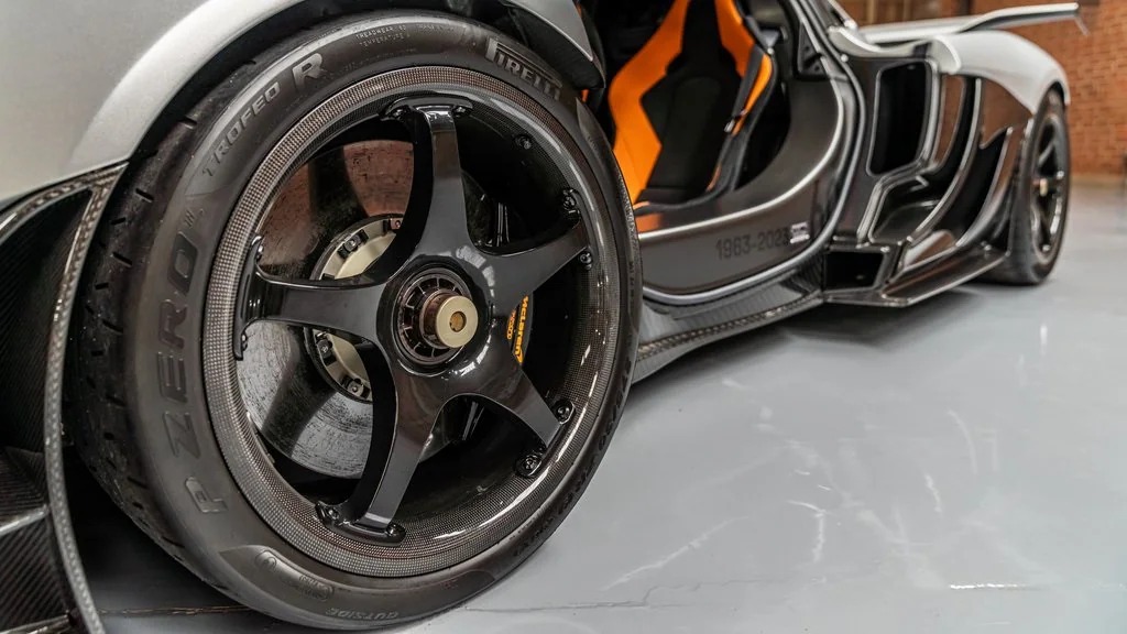 2014 McLaren P1, 7/20