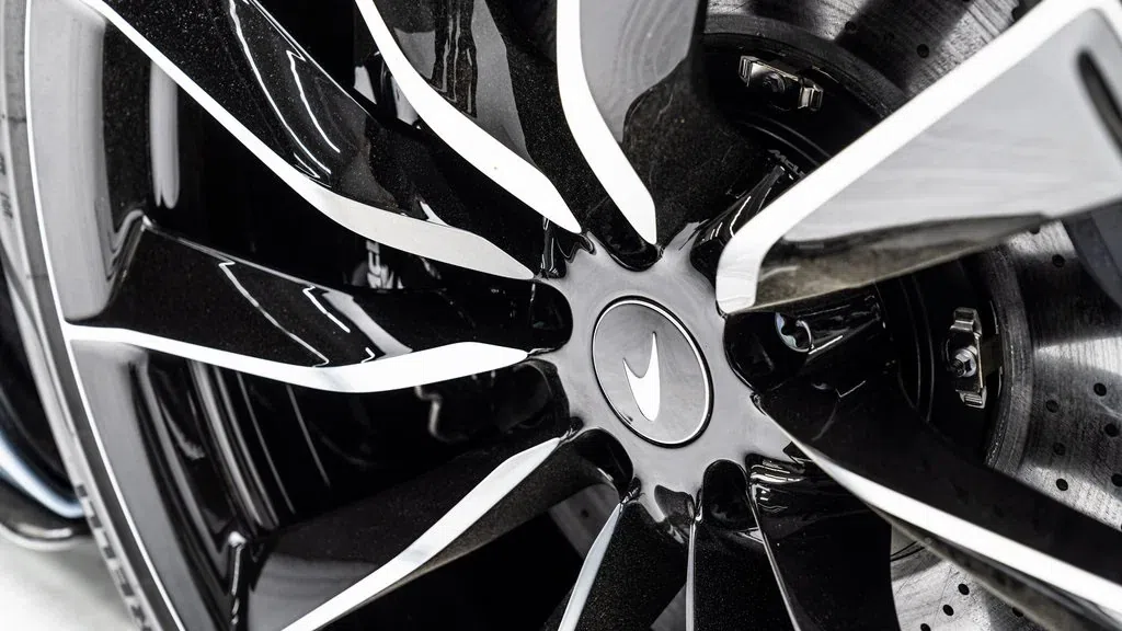 2020 McLaren Speedtail wheel
