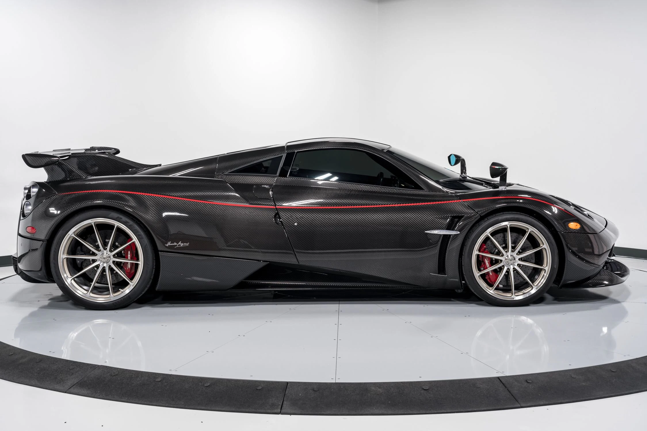 2014 Pagani Huayra Tempesta, 3/20
