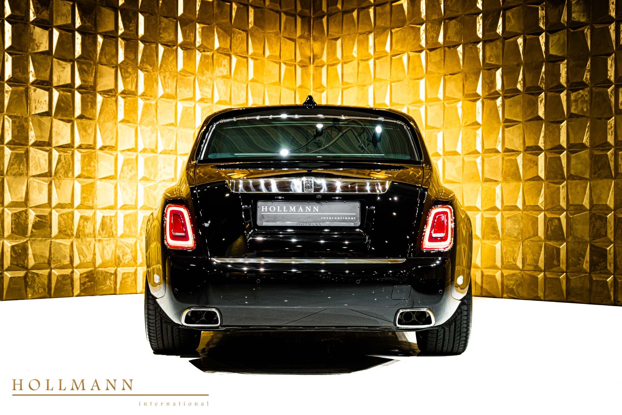 2024 Rolls-Royce Phantom EWB by NOVITEC, 28/39