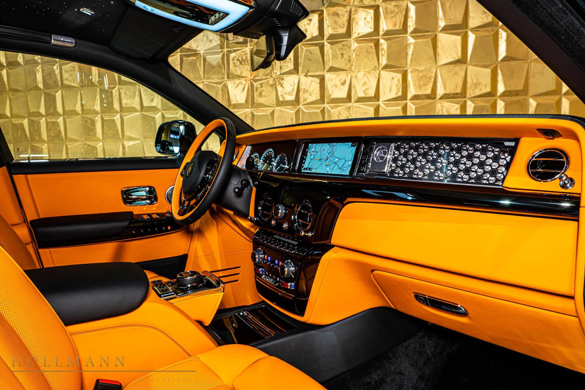 2024 Rolls-Royce Phantom EWB by NOVITEC interior, Interior Mandarin