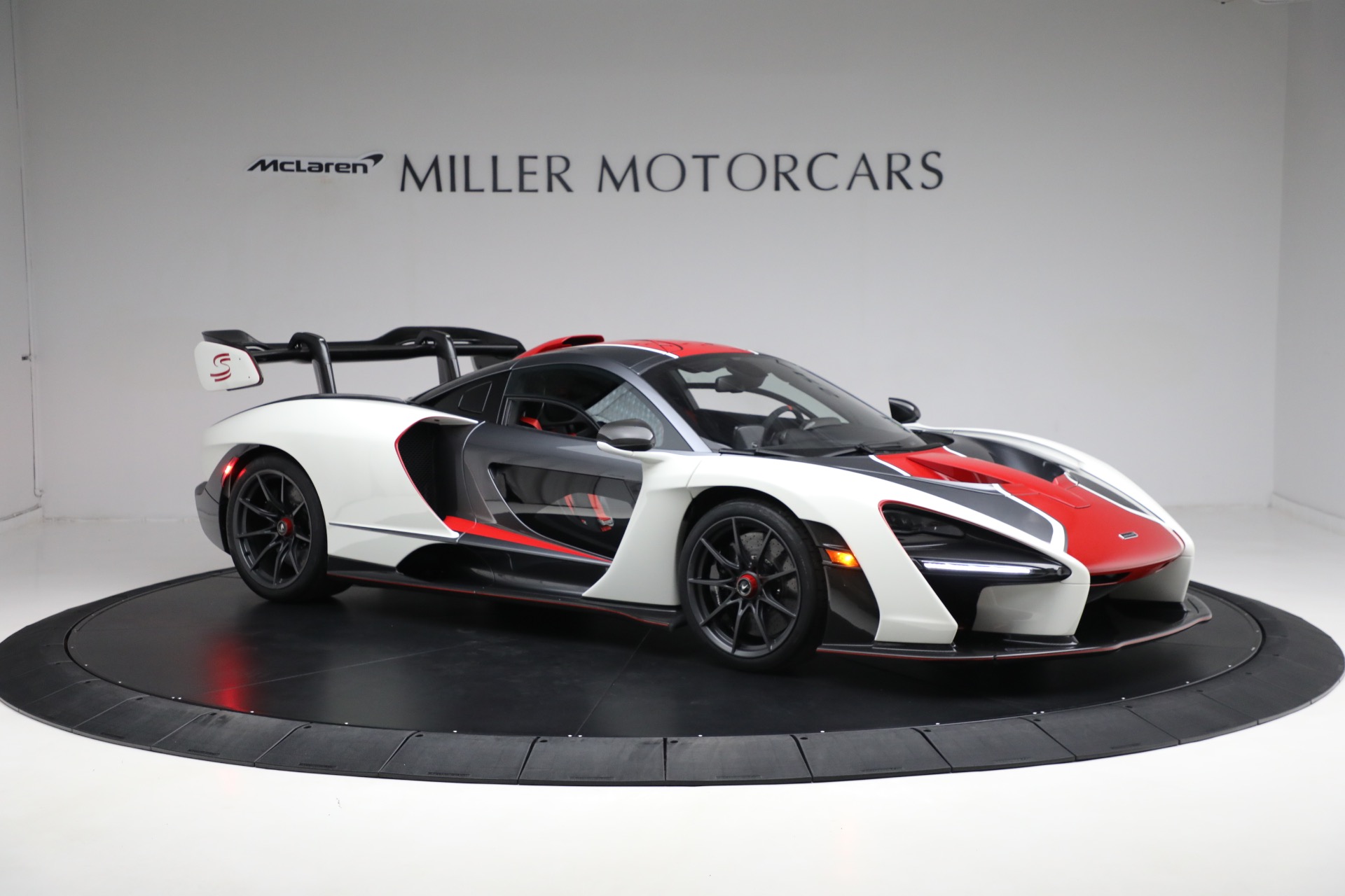 2019 McLaren Senna, 11/20