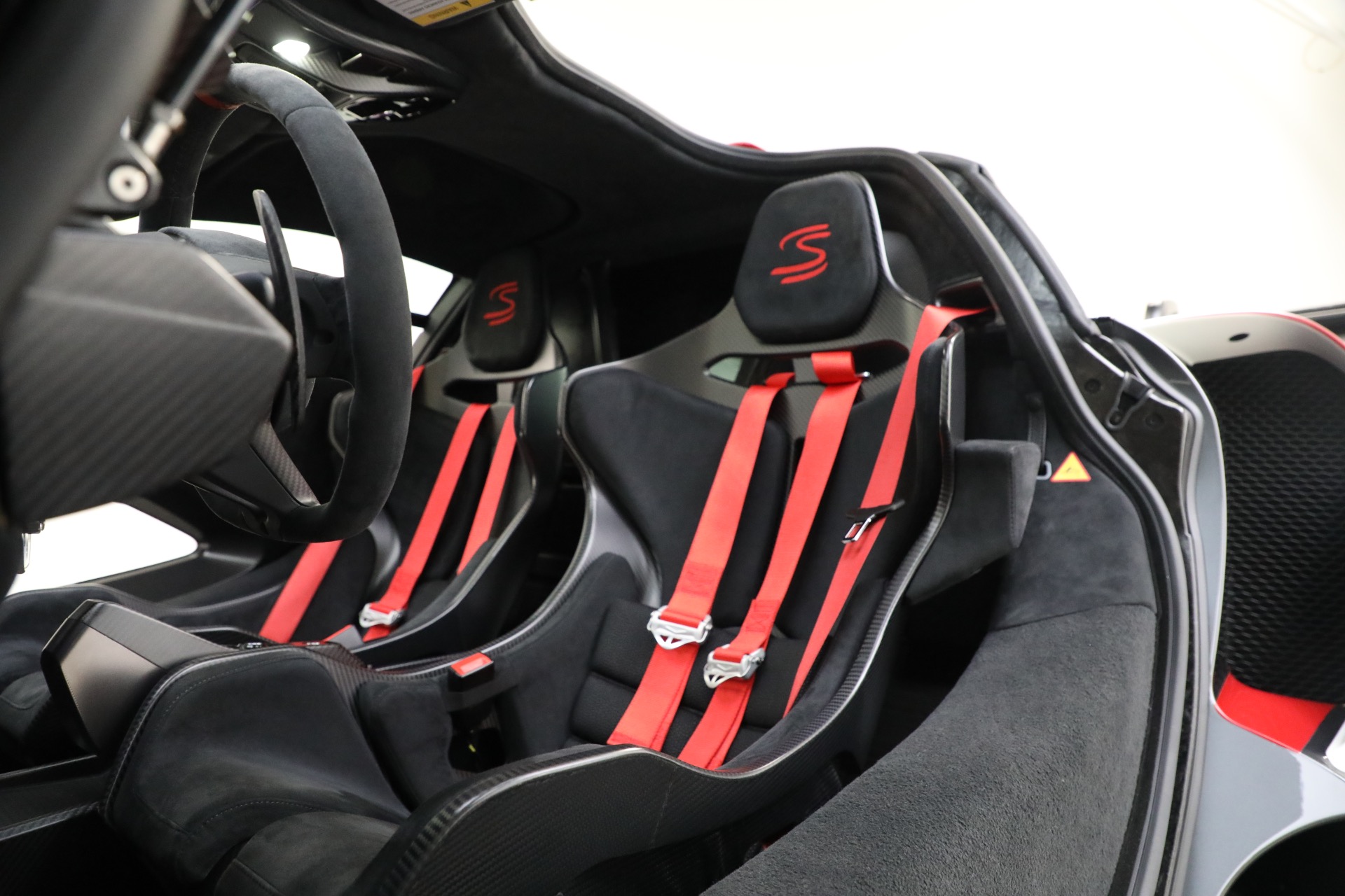 2019 McLaren Senna, 18/20