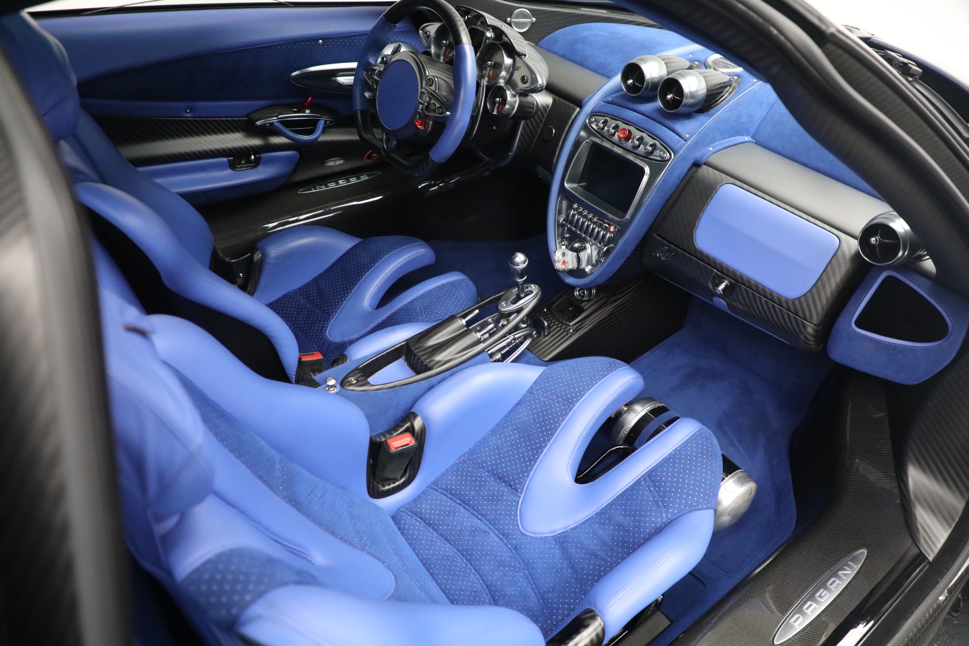 2017 Pagani Huayra BC, 17/19