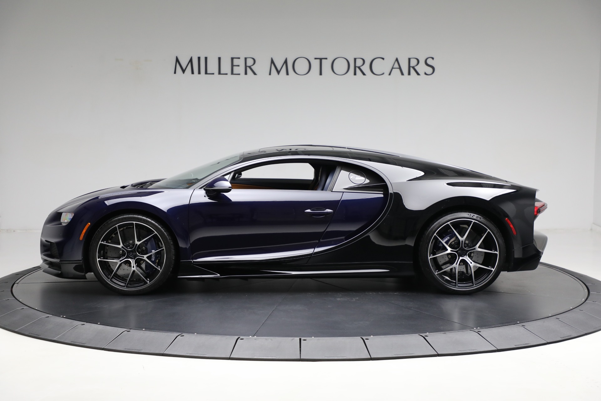 2020 Bugatti Chiron Sport, 2/20