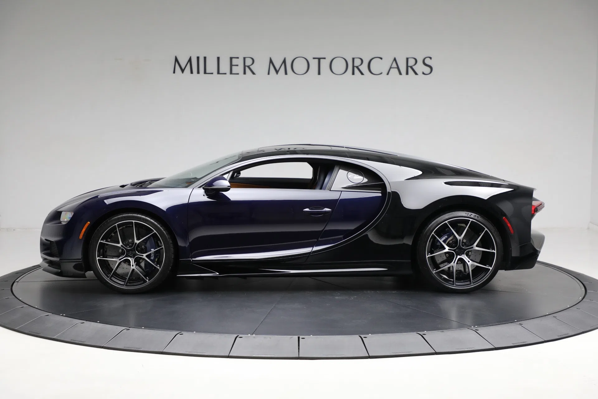 2020 Bugatti Chiron Sport for sale, exterior, Nocturne / Atlantic Blue