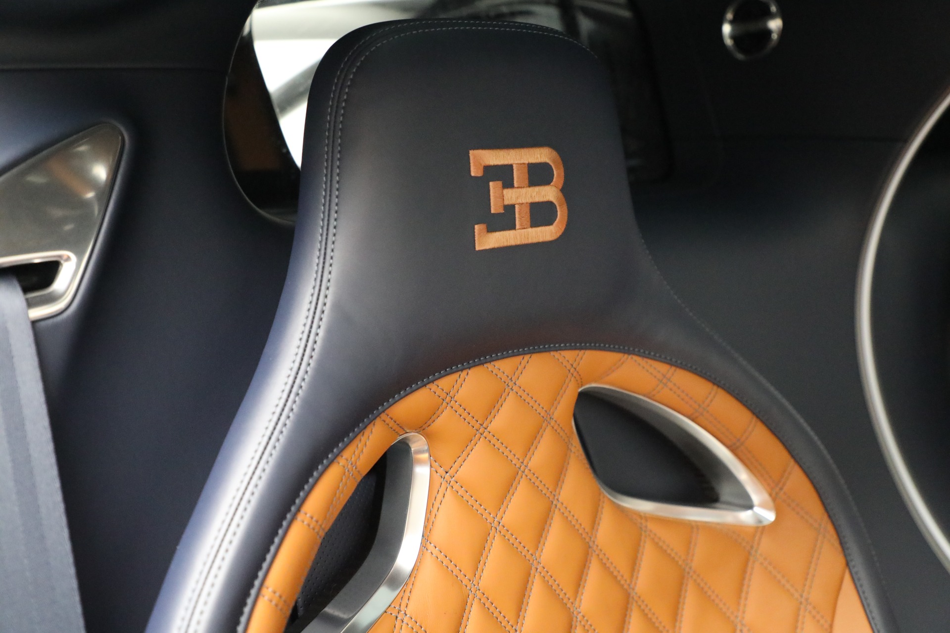 2020 Bugatti Chiron Sport, 18/20