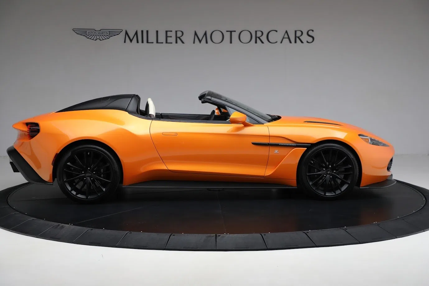 2018 Aston Martin Vanquish Zagato Speedster, side profile, Cayucos Orange